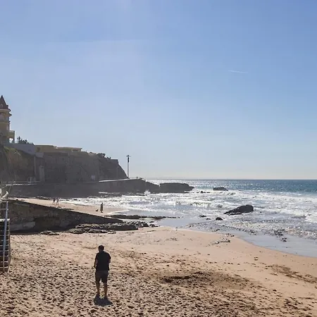 By The Sea Estoril